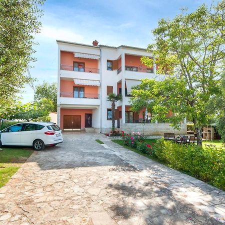 Apartments Adria Ровінь Екстер'єр фото