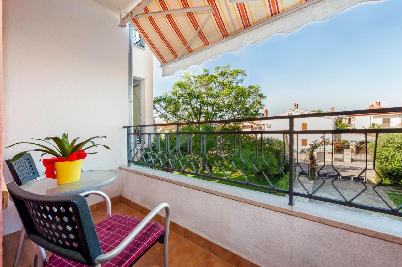 Apartments Adria Ровінь Екстер'єр фото