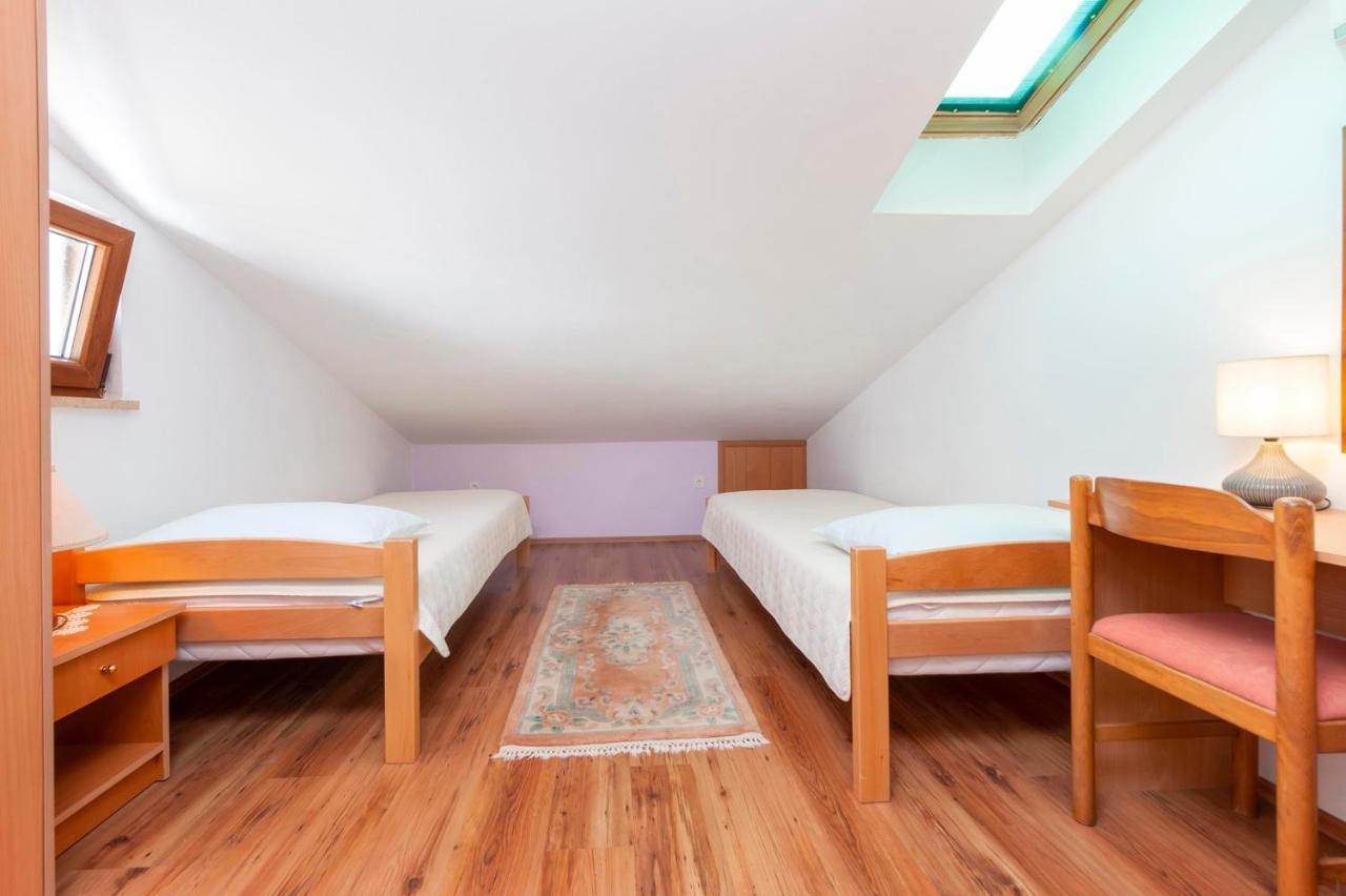 Apartments Adria Ровінь Екстер'єр фото