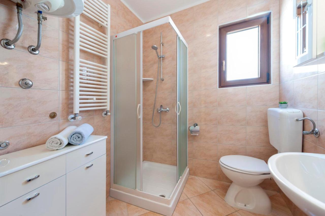 Apartments Adria Ровінь Екстер'єр фото
