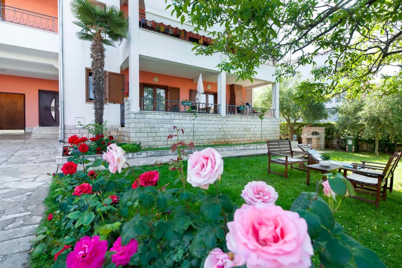 Apartments Adria Ровінь Екстер'єр фото
